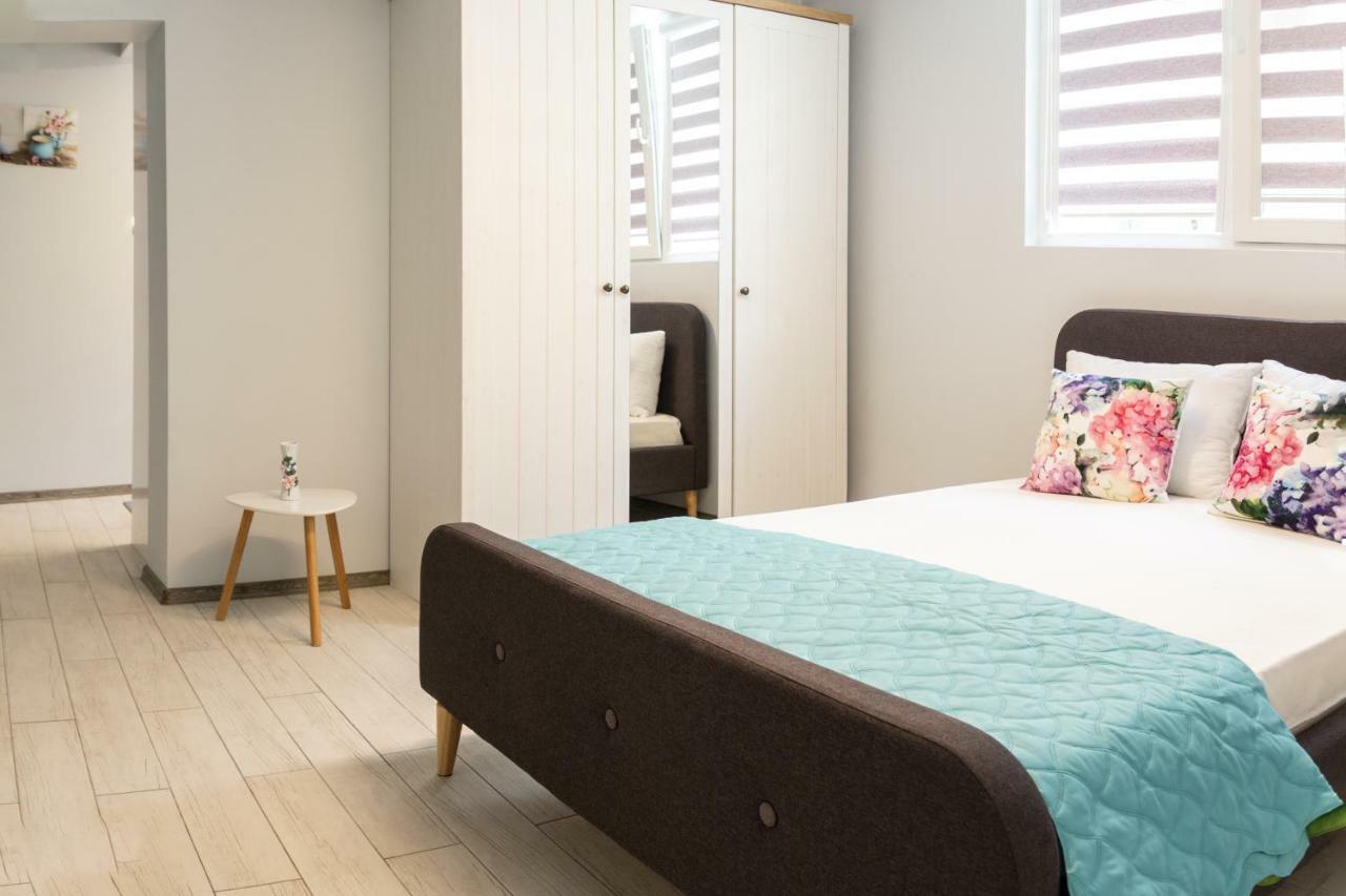 Apartment Morska Street Burgas Bagian luar foto